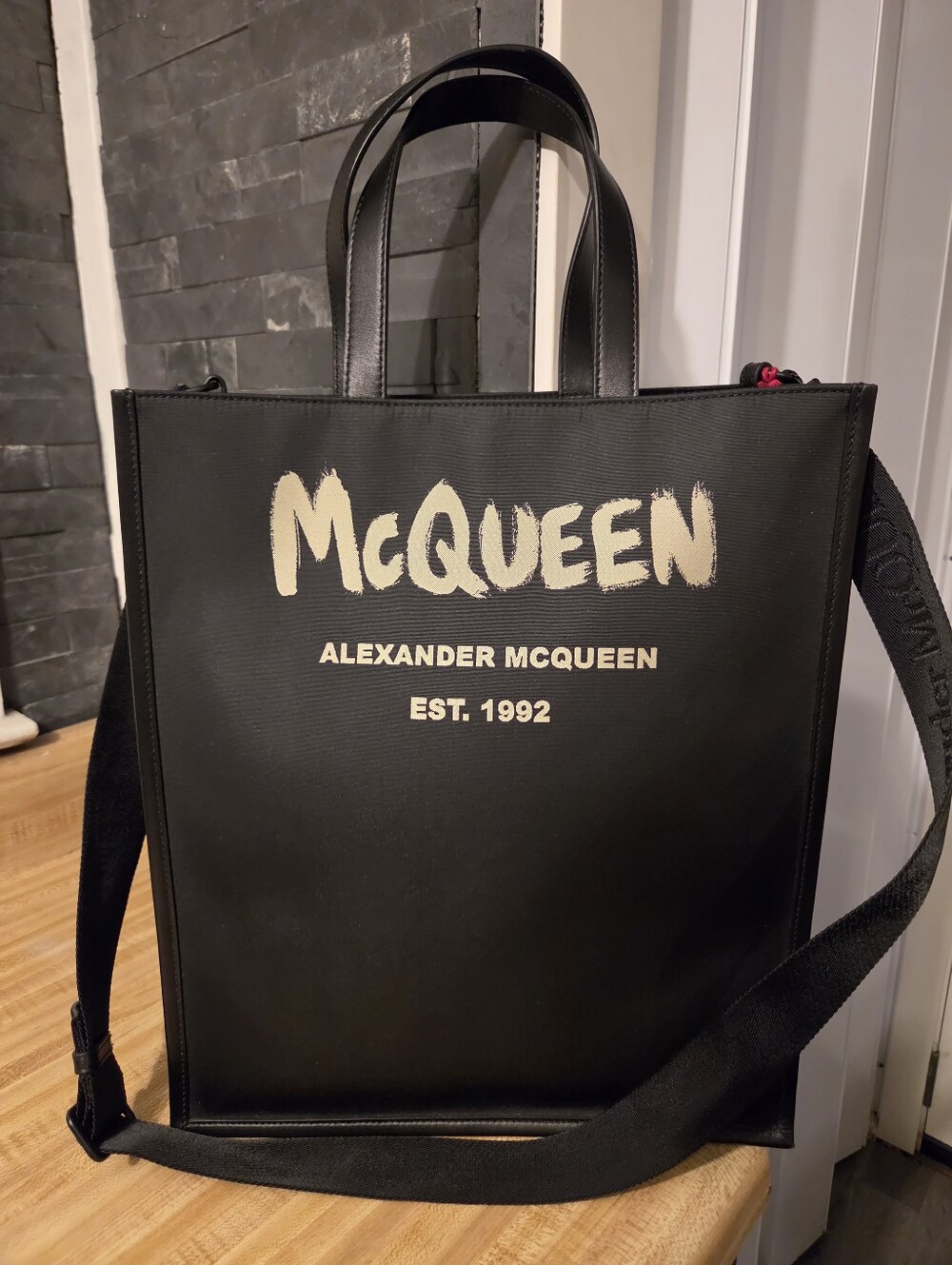Alexander McQueen NWT Black Tote w/Guitar strap & Dustbag - Picture 3 of 9